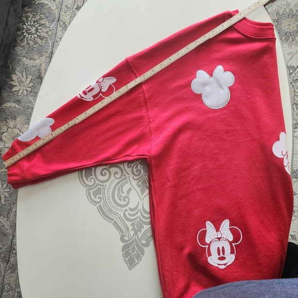 NWOT Disney Minnie Mouse Sweatshirt, Adult 1X, red, iridescent - Picture 7 of 9